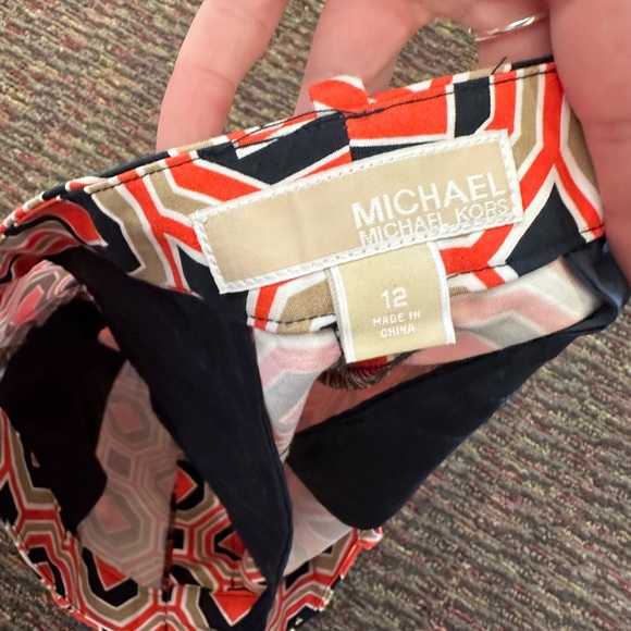 Michael Kors Geo Print Chino Shorts - Picture 6 of 6